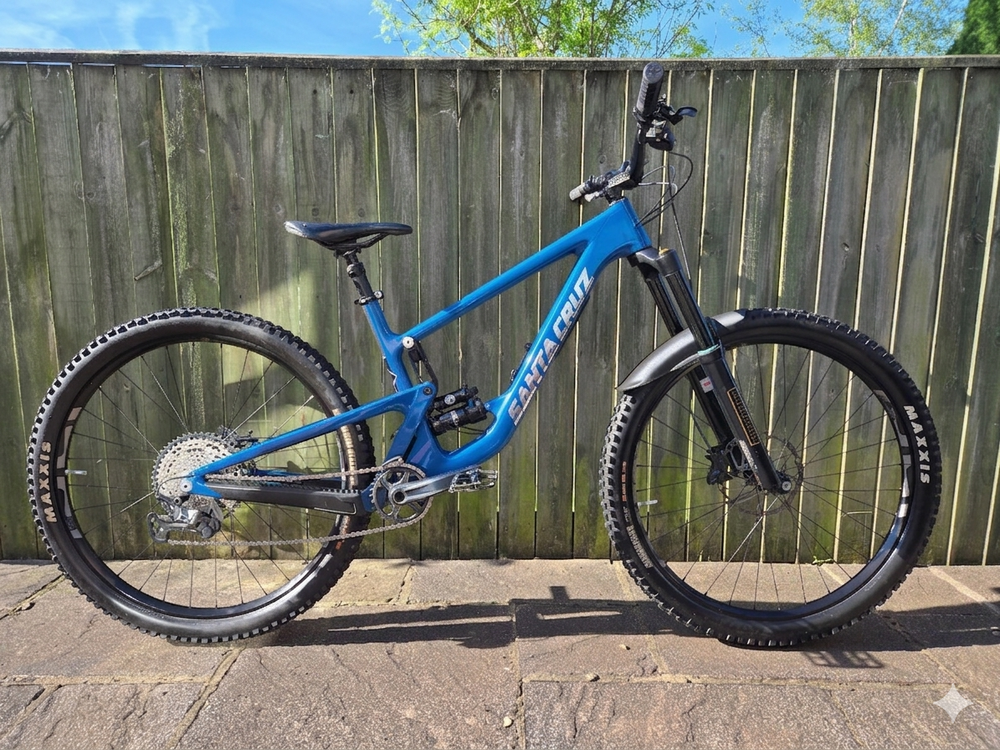 Santa Cruz Hightower V2 CC 2022
