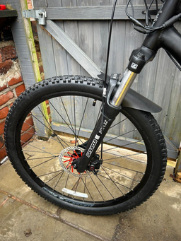 Carrera Vengeance Mens Mountain Bike 2021