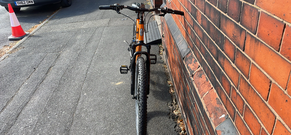 Apollo Radar Mens Mountain Bike 2023