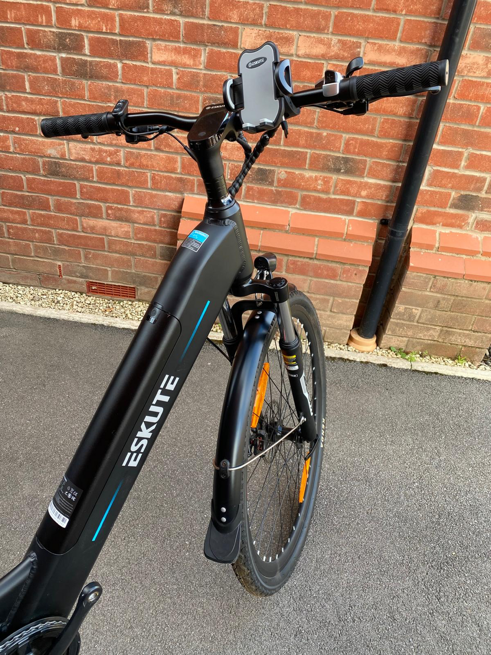 Eskute Polluno Electric City Bike 2022