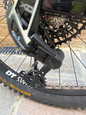 Pivot Shuttle AMP'd Pro X0 2026