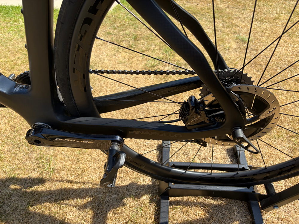Pinarello Dogma F12 Dura Ace Di2 Disc 2022