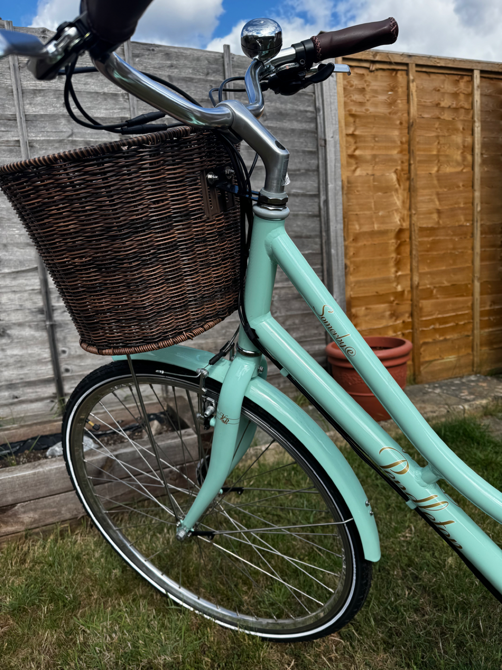 Pendleton Somerby-E Electric Hybrid Bike 2024