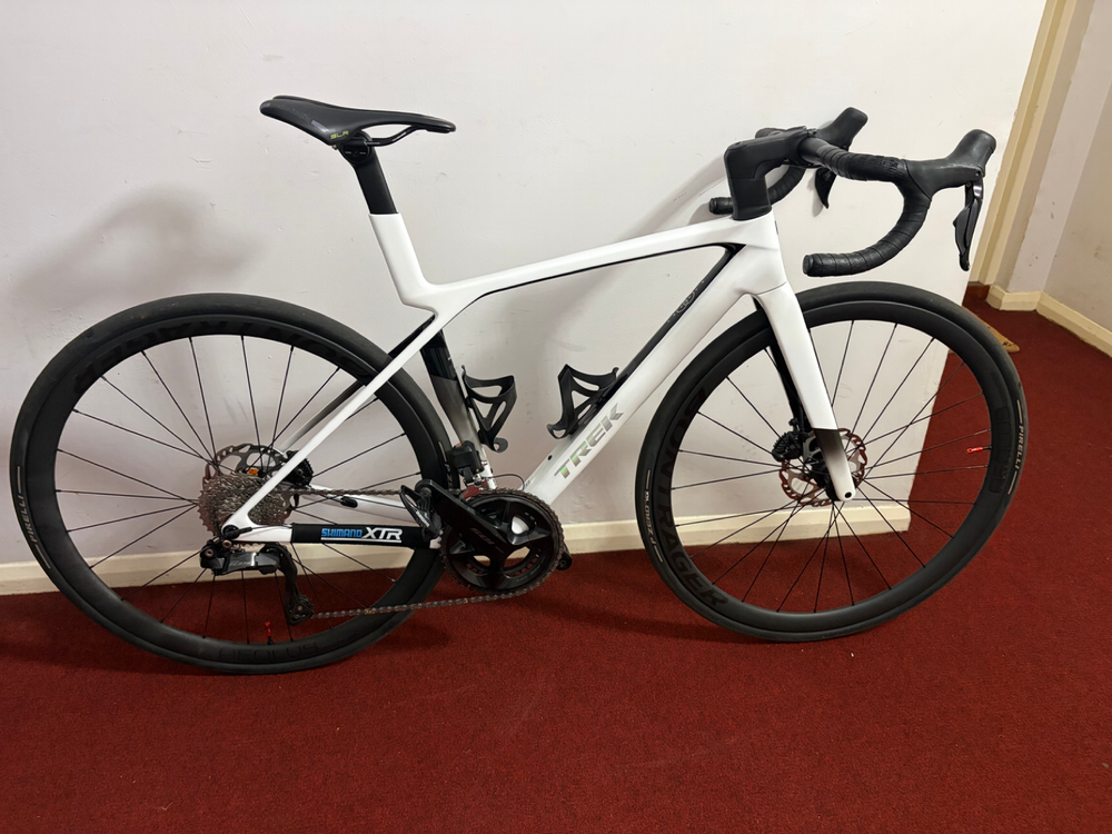 Trek Madone SL 6 AXS Gen 8 2025
