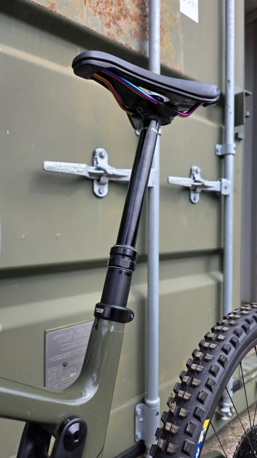 Santa Cruz BRONSON S / Carbon C 2023