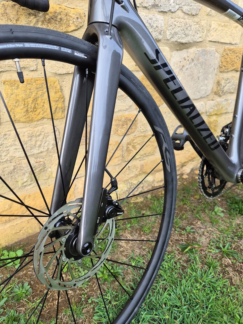 Specialized Roubaix 2023