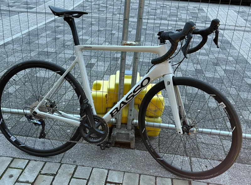 Basso Venta R Shimano 105 Di2 2023