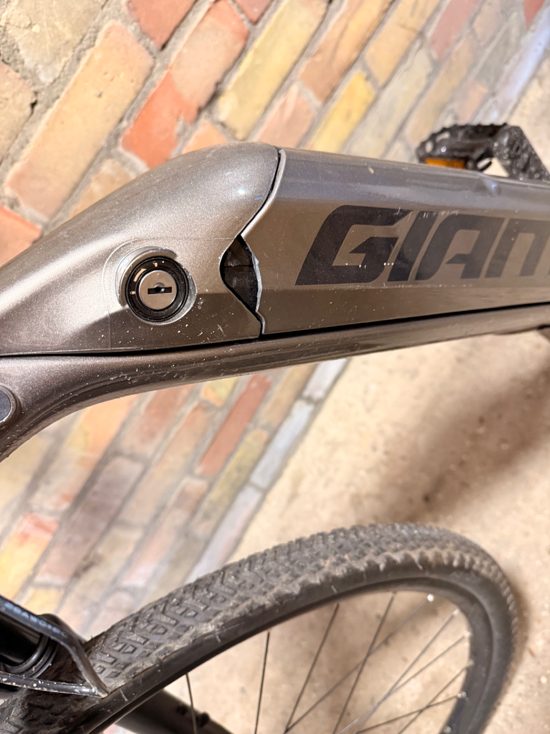 Giant Roam E+ GTS 2022