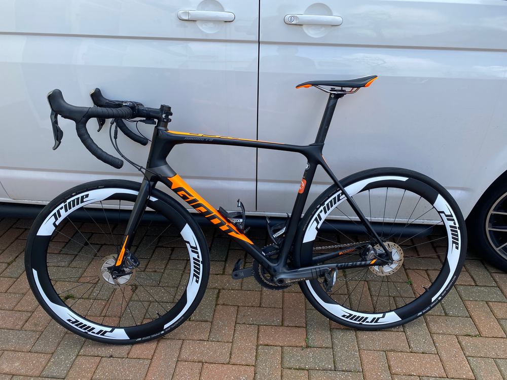 Giant TCR Advanced Pro 1 Di2 Carbon Road 2026