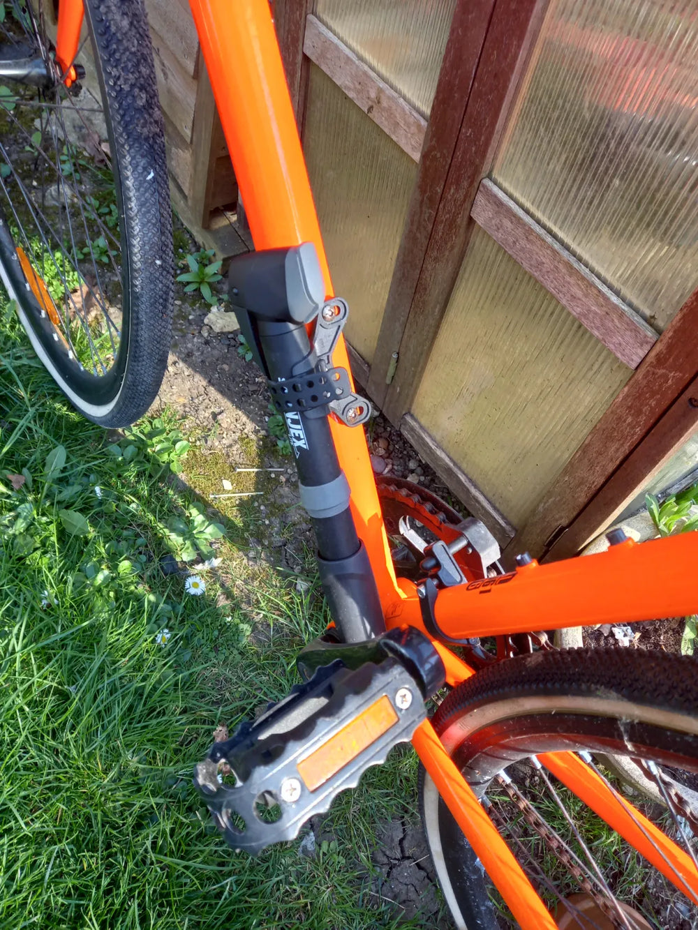 Fixie Inc. Floater Race 8S bicycle.  2021