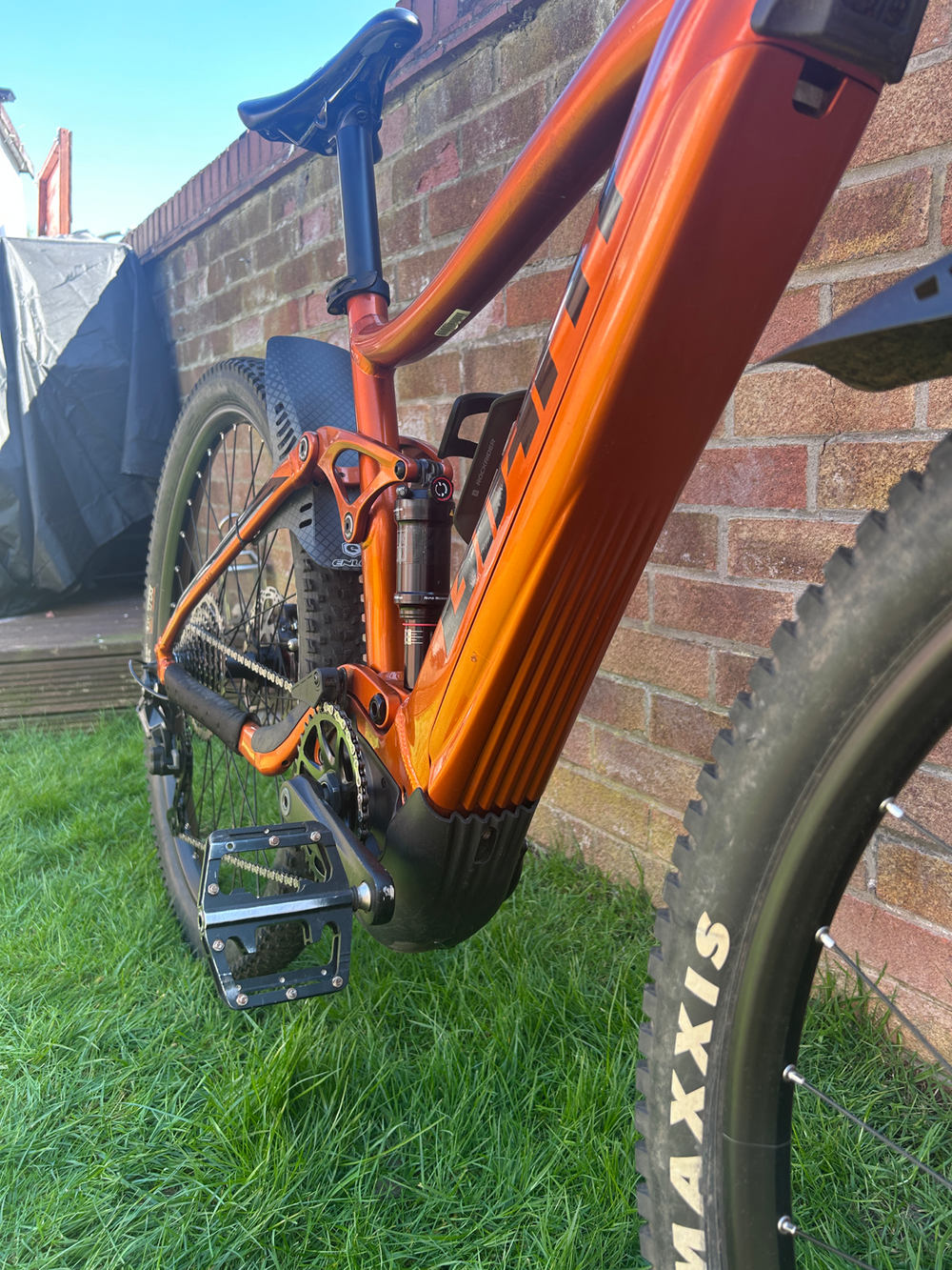 Giant Stance E+ 2 Full Suspension 2027
