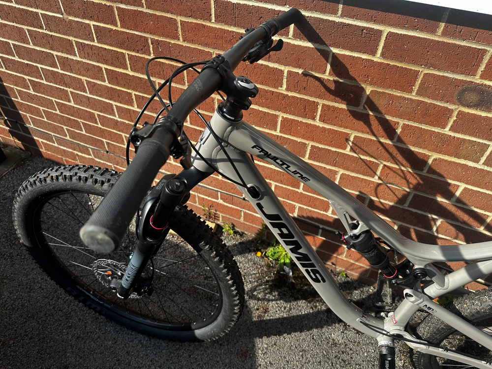 Jamis FAULTLINE A1 2025