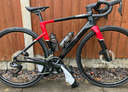 Ribble Endurance 725 Disc - Sport, Shimano 105 12-Speed 2025
