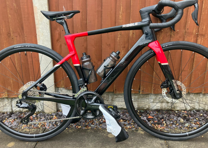 Ribble Endurance 725 Disc - Sport, Shimano 105 12-Speed 2025