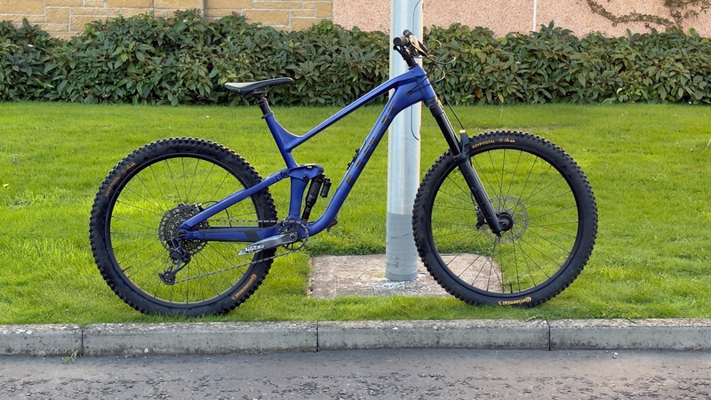 Trek Slash 8 29 2023