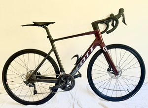 Scott Addict E- Carbon Rioad bike 2023