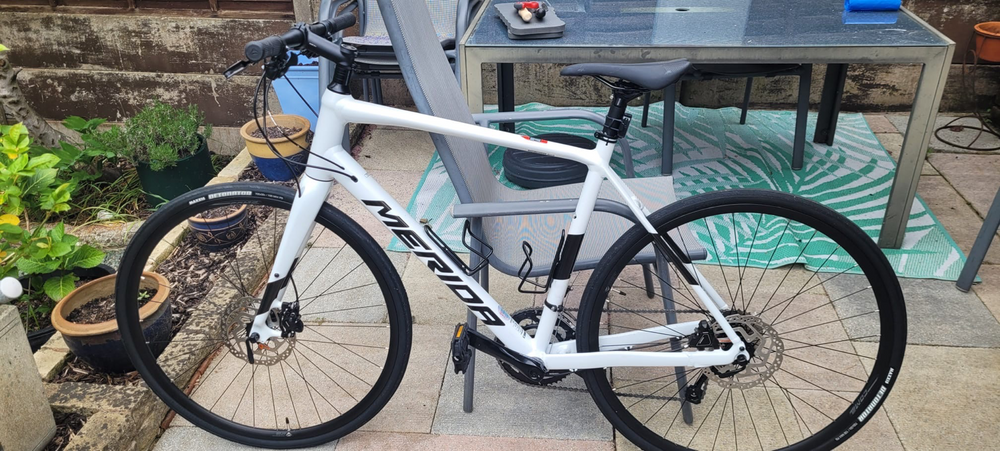 Merida Speeder 300 Hybrid 2025