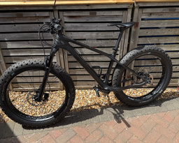 Canyon Dude CF 9 2018