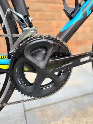 Giant TCR Advanced 2 - 105 Equipped 2017