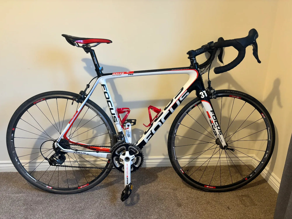 Focus Izalco Pro 2.0 Carbon Road Bike – Shimano Ultegra 2013