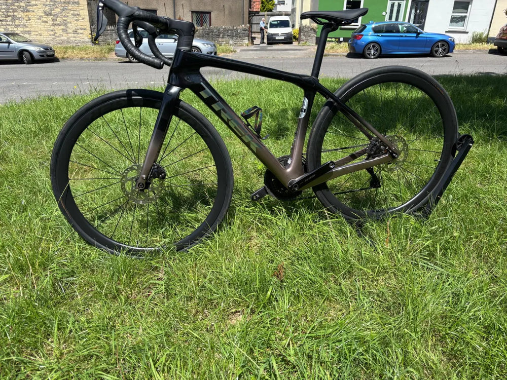 Trek Domane SL 6 Gen 4 Carbon Road 2026