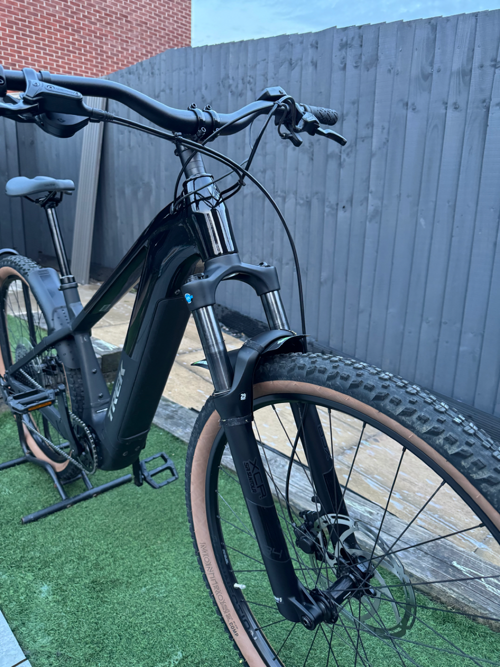 Trek Powerfly 5 Dark Prismatic Trek 2024