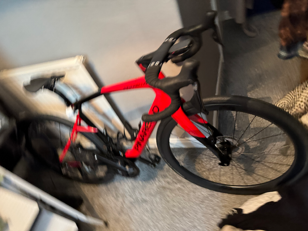 Pinarello X7 SHIMANO ULTEGRA Di2 2024