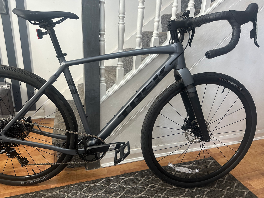Trek Checkpoint AL 4 2025