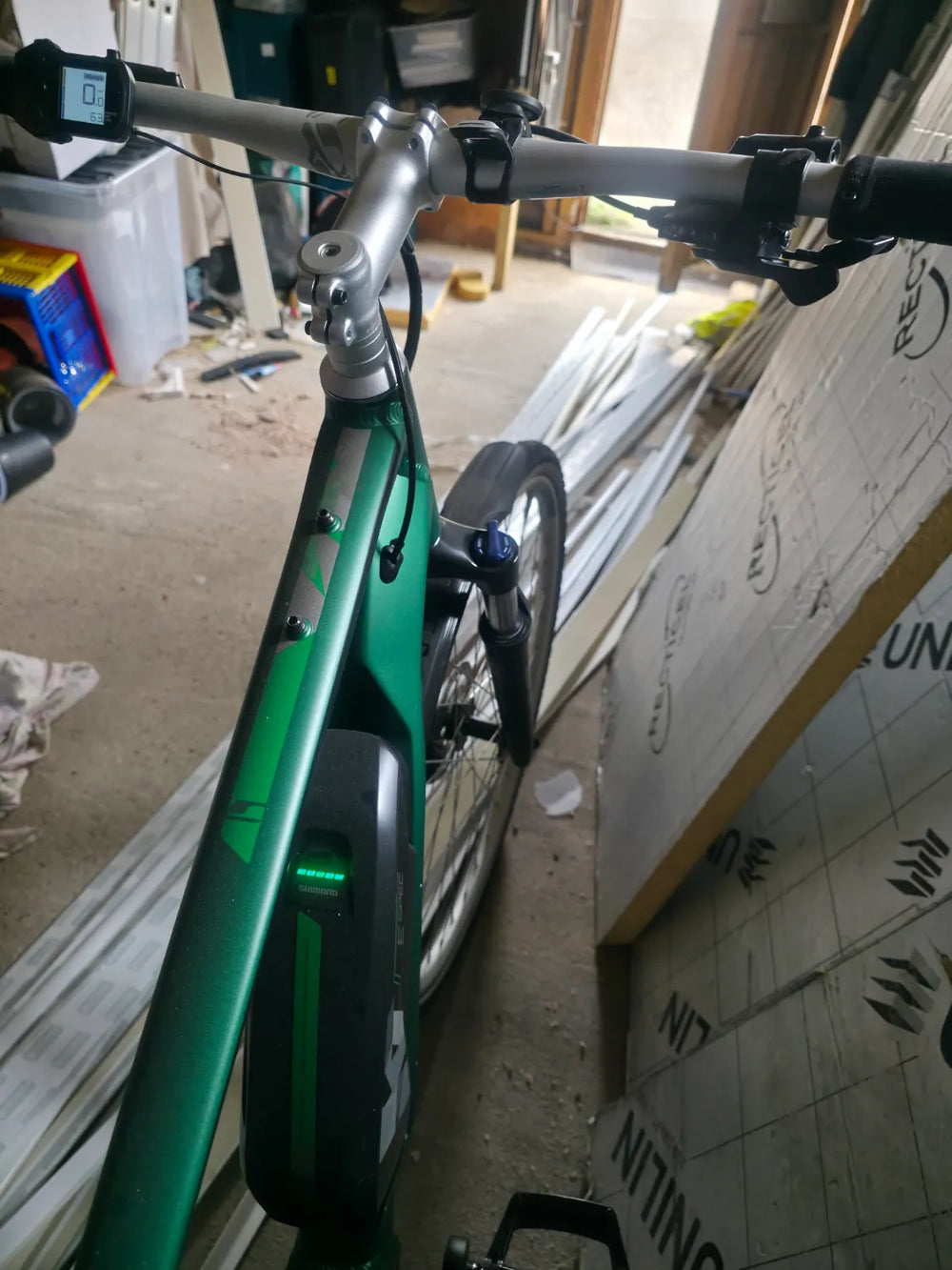 Carrera Crossfuse Mens Electric Hybrid Bike 2022
