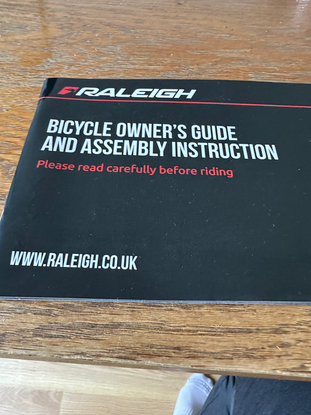 Raleigh Motus Grand Tourer (2019) – Excellent Condition, Low Mileage
