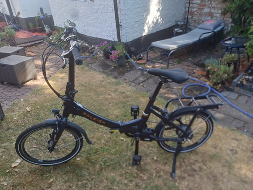 Raleigh Stowaway Folding 2025