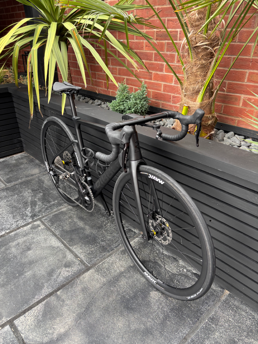 Ribble Endurance 725 Disc - Enthusiast, Shimano 105 Di2 2024