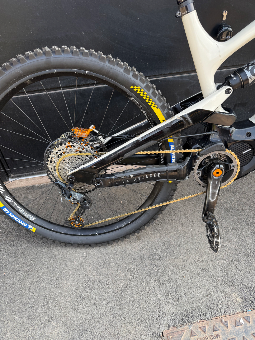 YT Capra CORE 4 MX 2021