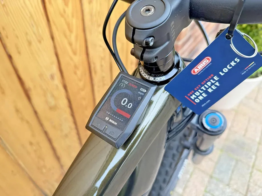 Trek RAIL 9 FULL SUSPENSION ELECTRIC MOUNTAIN EBIKE **LARGE FRAME** 2023