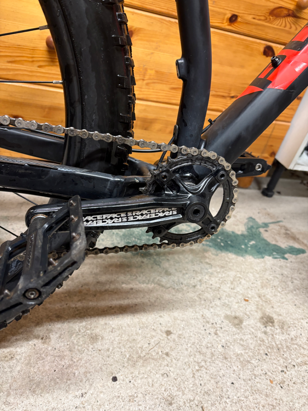 Polygon ENTIAT TR8 2019