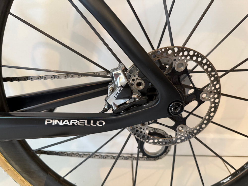 Pinarello DOGMA F RED ETAP AXS Disc 2022 – Plutonium Silver