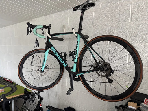 Bianchi Infinito CV Ultegra Di2 2019