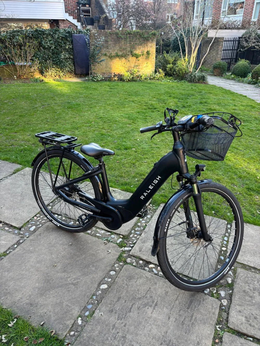 Raleigh Motus Grand Tour Step-through 8sp Hub Electric Hybrid Bike 2023