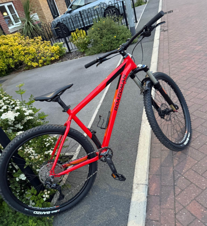 Boardman MHT 8.6 Red 2021