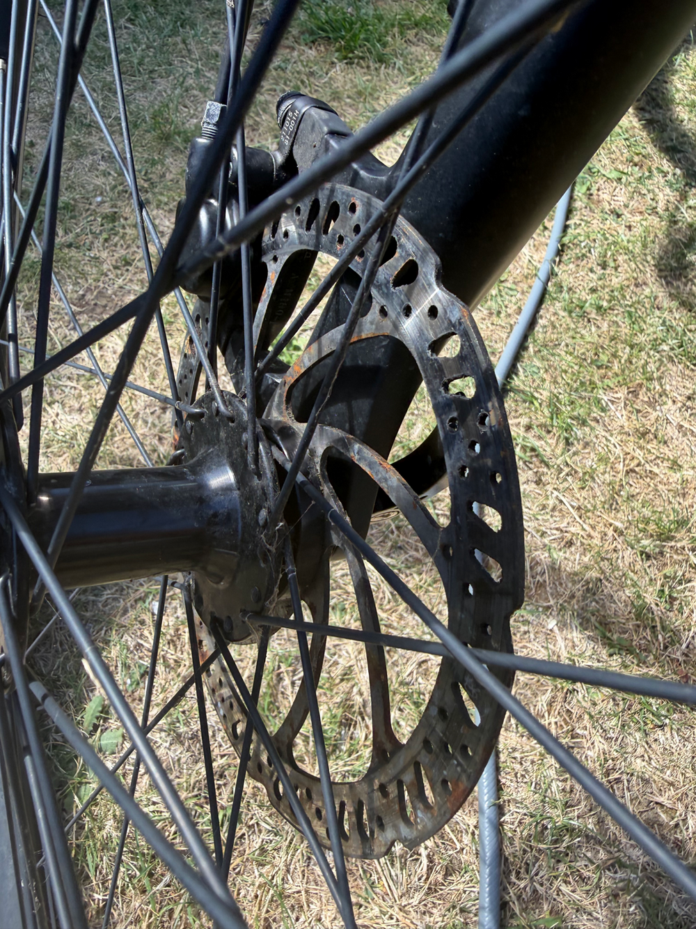 Carrera Crossfire 2 - MEDIUM18 INCH FRAME 2023