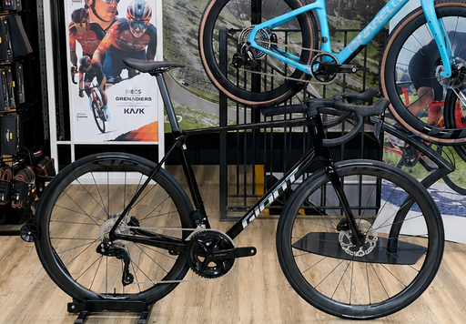 Giant TCR Advanced Pro 0 AXS Carbon Road 2026