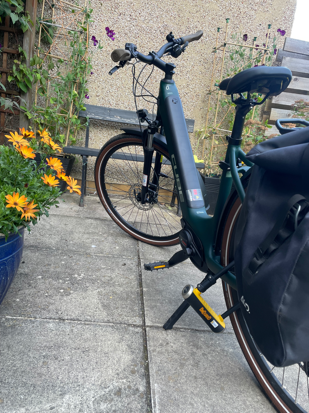 Cube Touring Hybrid One 625 EE 2024