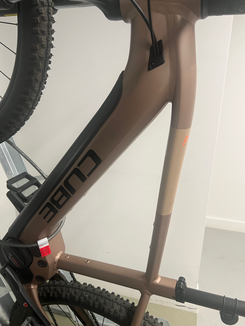 CUBE Reaction Hybrid Performance 625 2023