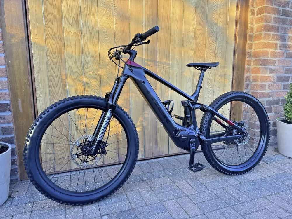 TREK POWERFLY 9.7 FULL CARBON ELECTRIC MOUNTAIN E-BIKE **LARGE FRAME** 2020