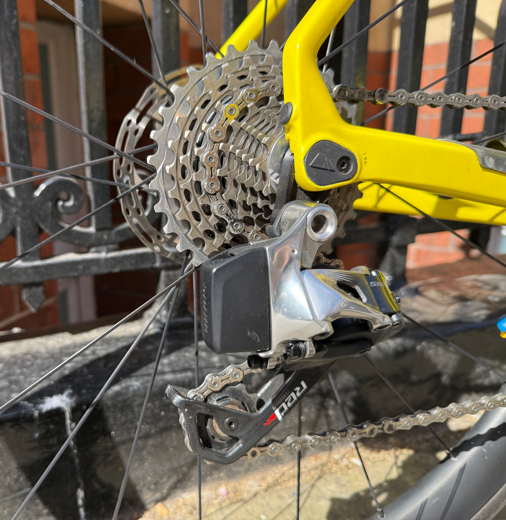 Canyon Inflite CF SLX 9.0 Race 2019