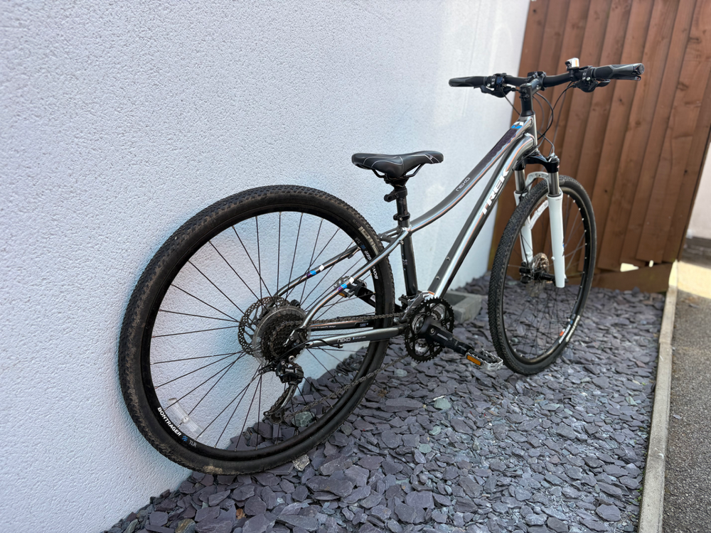 Trek Neko 3 2025