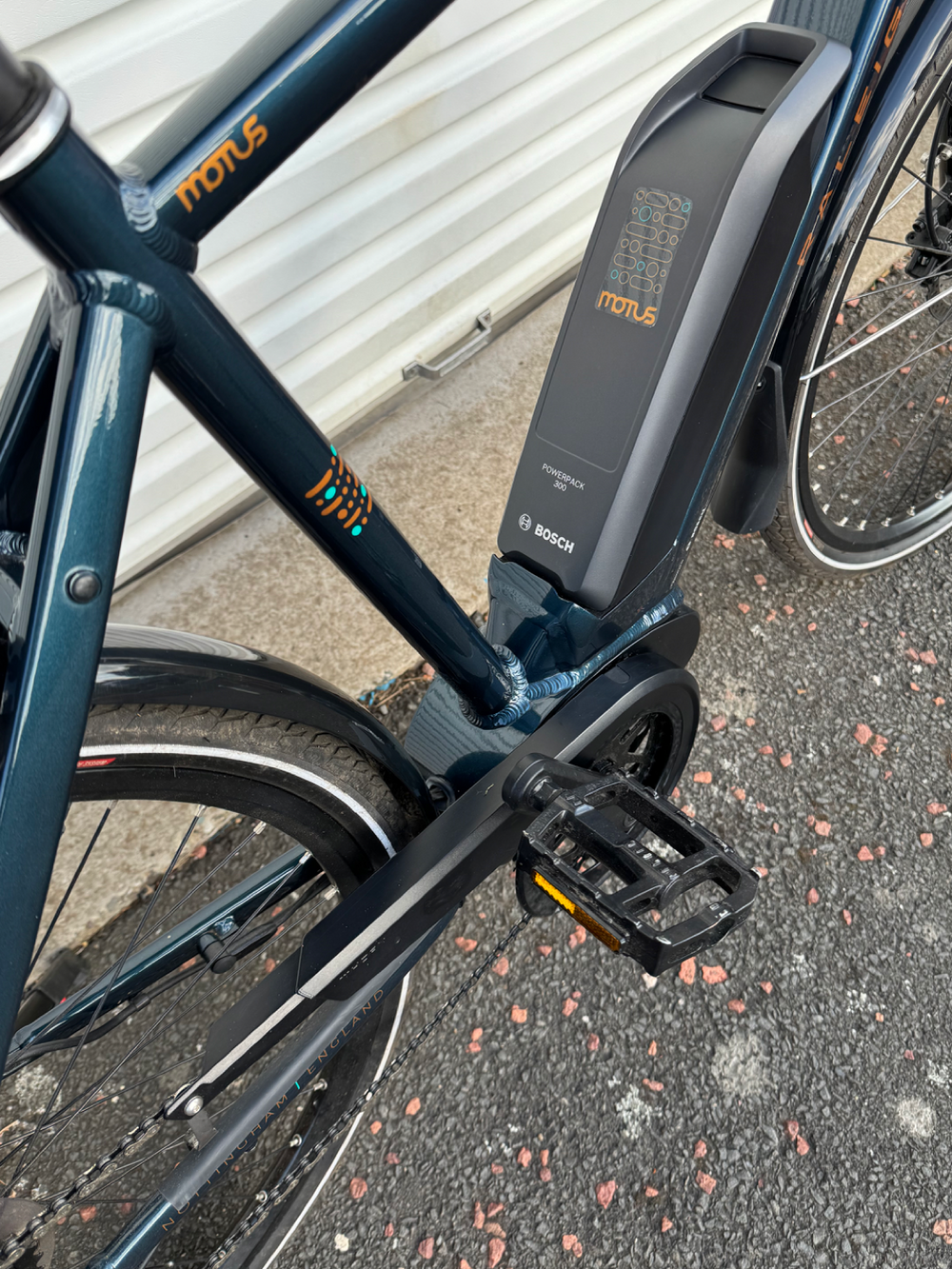 Raleigh Motus Crossbar Derailleur Electric Bike 2020