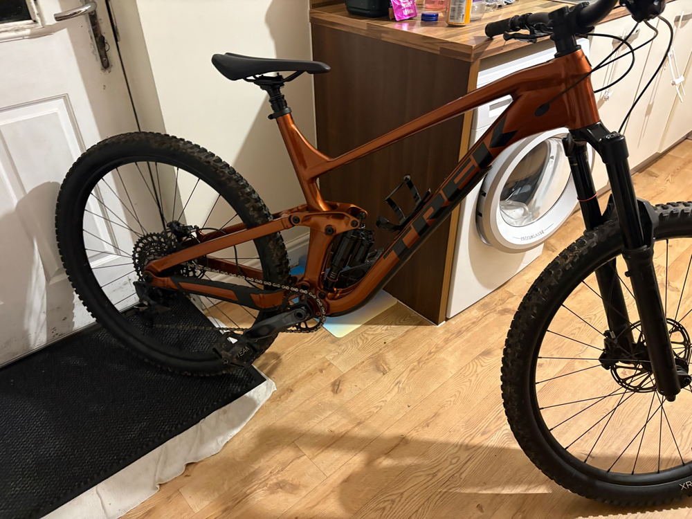 Trek Slash 8 Gen 5 2023