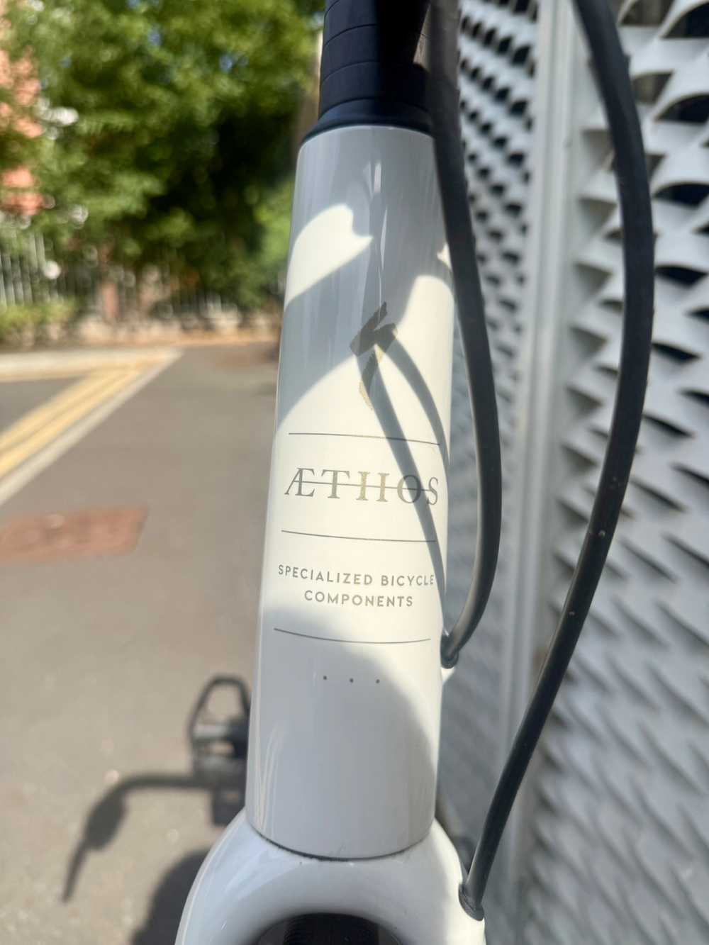 Specialized Aethos Comp 105 Di2 Road 2025