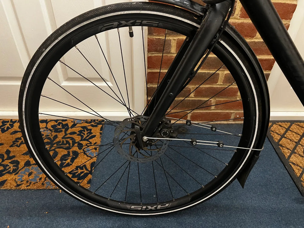 Specialized Sirrus 2.0 700c Hybrid 2025